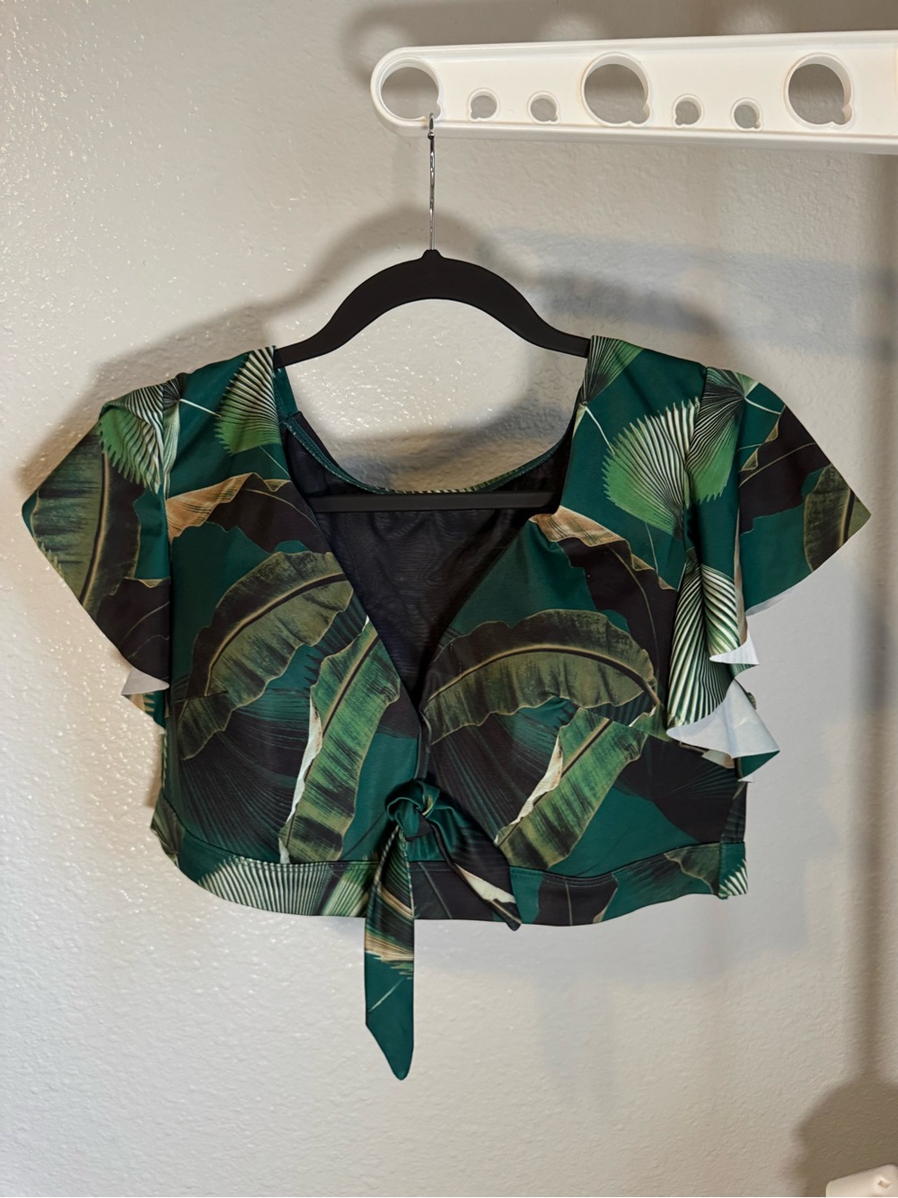 Cacique/Lane Bryant Swim Top- Green Tropical Tie-Front